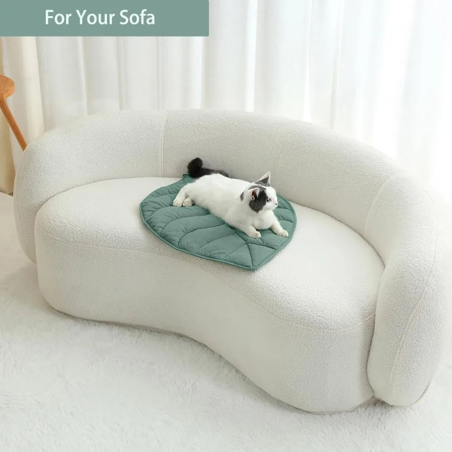 Leaf Shaped Cotton Cat Bed Pad and Warming Mat Cozy